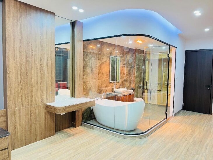 GIÁ RẺ NHẤT KHU VỰC, NGUYỄN VĂN CỪ, LONG BIÊN – 70M, LÔ GÓC – GARA Ô TÔ – CÁCH HỒ GƯƠM 5 PHÚT – 7