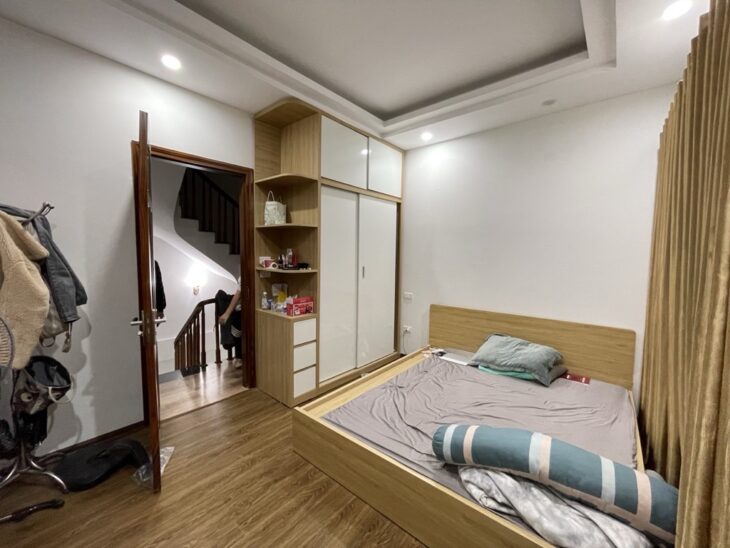 NHÀ ĐẸP ĐÓN TẾT – GIÁ RẺ, NGỌC THUỴ , 32m, 5T, MT 4,7 HƠN 5 TỶ. ????Ô TÔ ĐỖ CỔNG – VUÔNG VẮN – NỞ