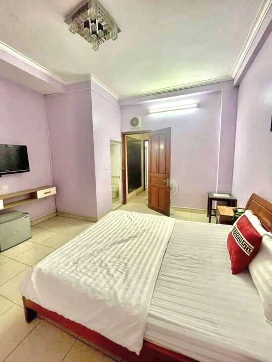 ⚜️ BÁN NHÀ MẶT PHỐ NGUYỄN KHUYẾN, ĐỐNG ĐA, 101M2 6T MT 4M, GIÁ ĐẦU TƯ CHỈ 30 TỶ ⚜️