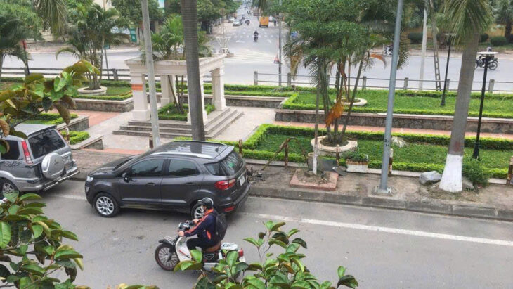 Chính chủ bán nhà hàng 7.2 tỷ, Đất vàng Đan Phượng Hà Nội , ngã 3, khu dân cư đông, Về Mỹ đình 10km