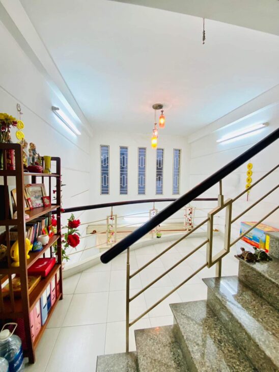 Giảm 1.3 tỷ, giá mới 7.7 tỷ còn tl, LÊ VĂN SỸ, QUẬN 3.