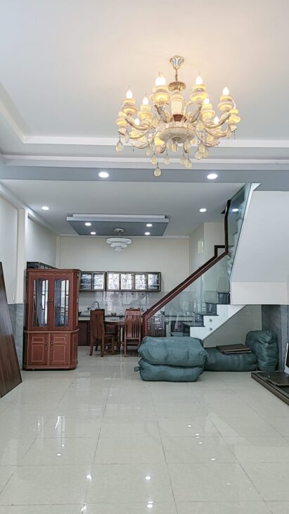 Cần bán nhà đường LÊ LAI, GÒ VẤP, 5m x 14m, giá 6 tỷ