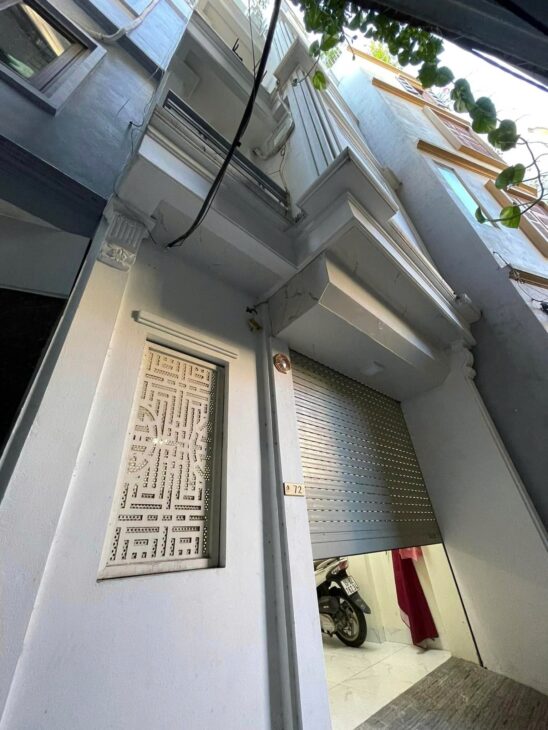 Hoàng Hoa Thám – 32m2 – 6 Tầng – Thang máy – 4m măt tiền – Ngõ thông – Kinh doanh