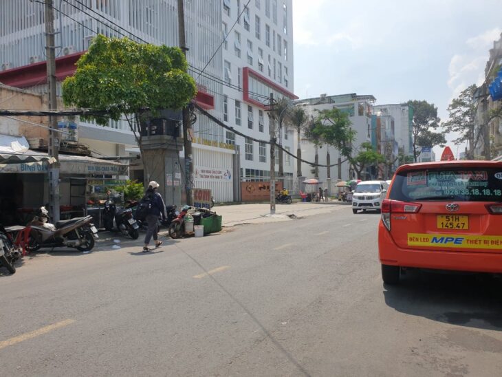 Nhỉnh 8 tỷ, 60m2, NGÔ GIA TỰ, QUẬN 10, xây được 4 tầng
