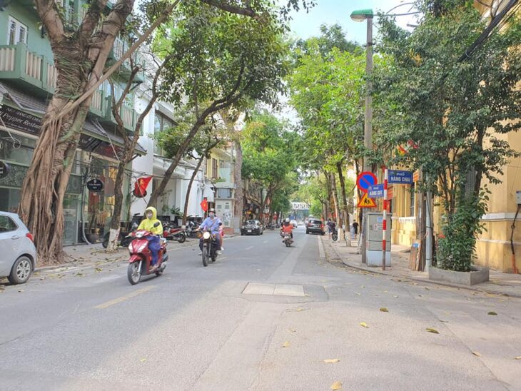 NHÀ MẶT ĐƯỜNG- DÒNG TIỀN TỐT 35 TR /1 THÁNG – PHỐ HÀNG CÓT DT;26m- 4Tầng -MT;3,5m.GIÁ ;24 TỶ