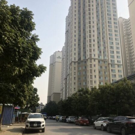 Liền kề tại Văn Phú Hà Đông ô tô đỗ 15 tỷ Liền kề tại Văn Phú Hà Đông ô tô đỗ 15 tỷ