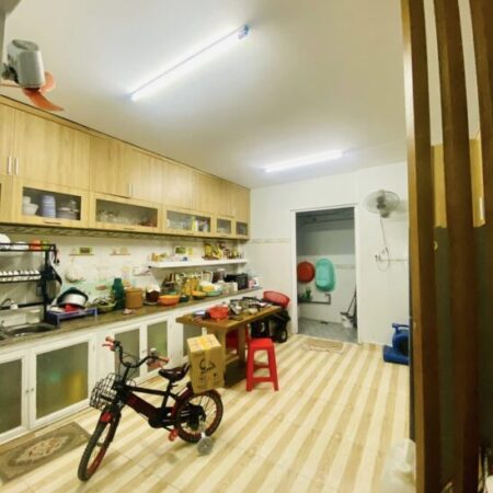 Chỉ 3.9 tỷ bán nhà HUỲNH THỊ HAI, Q12, 65m2, 4.2m X 16m Chỉ 3.9 tỷ bán nhà HUỲNH THỊ HAI, Q12, 65m2, 4.2m X 16m