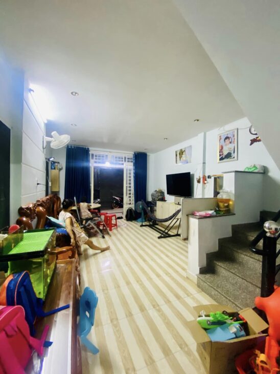 Chỉ 3.9 tỷ bán nhà HUỲNH THỊ HAI, Q12, 65m2, 4.2m X 16m