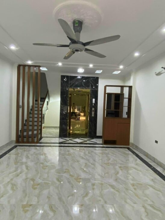 Kinh doanh mặt phố Quang Trung Hà Đông 16 tỷ.