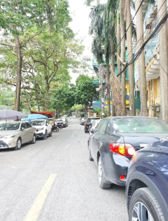 siêu phẩm Nhuệ Giang nhà mới full nội thất 50m 2 5 tầng , nhà 2 thoáng trước sau, thang máy , oto