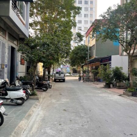 Siêu phẩm kinh doanh tại phố Trần Đăng Ninh Hà Đông 12 tỷ.