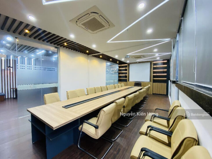 Bán sàn thương mại văn phòng sổ đỏ vĩnh viễn giá tốt tại Usilk City, Hà Đông 500m2 24.5 tỷ