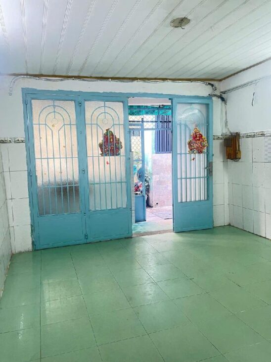 Nhà hẻm Tám Danh ngang 4m không Quy Hoạch chỉ 3 tỷ 98
