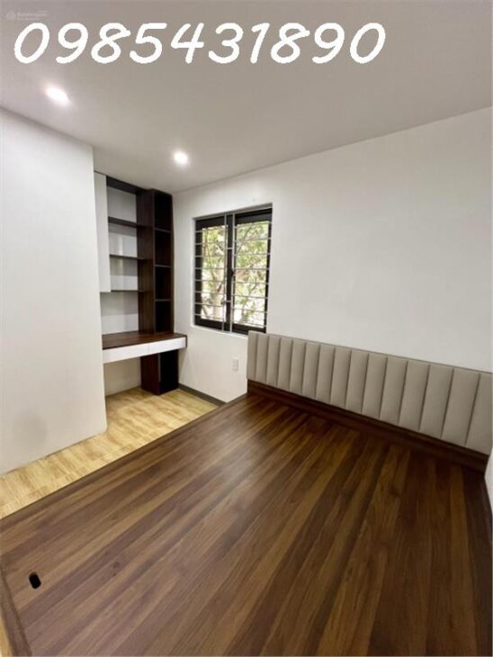 Bán nhà siêu phẩm 2 tầng gần chợ Hà Đông HN, 34m2 nhỉnh 5 tỷ