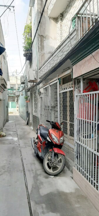 Nhà 2 tầng nở hậu hẻm Phạm Thế Hiển P6Q8. Giá 2,6 tỷ TL