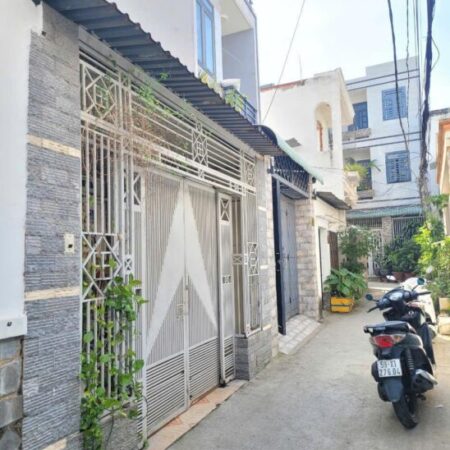 BÁN NHÀ VỊ TRÍ ĐẸP QUẬN 2- GIÁ 4 TỶ 940 TRIỆU THƯƠNG LƯỢNG