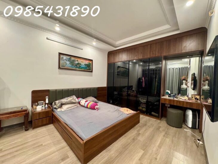 BÁN NHÀ KIM NGƯU HBT HN, 37m² x 5 tầng, giá hơn 8 tỷ (TL)