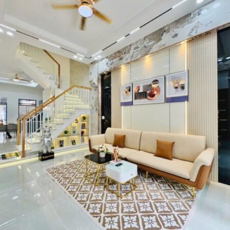 Bán nhà Cao Thắng Quận 10 Hẻm ô Tô, (4×13.4) 4 tầng chỉ 5.6 tỷ