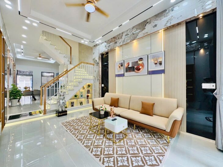 Bán nhà Cao Thắng Quận 10 Hẻm ô Tô, (4×13.4) 4 tầng chỉ 5.6 tỷ