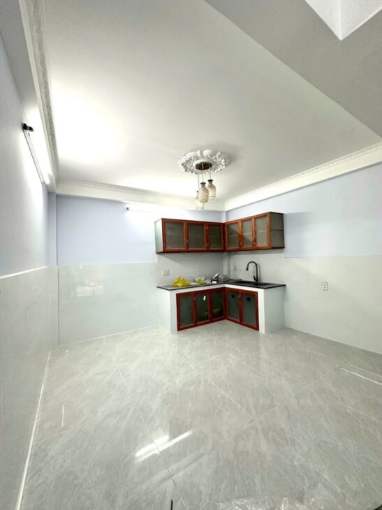 BÁN NHÀ KHU PHÂN LÔ ĐỒNG BỘ – QUỐC LỘ 13, HIỆP BÌNH PHƯỚC, THỦ ĐỨC – 3 TẦNG – 4PN – 58M² – GIÁ 6.2