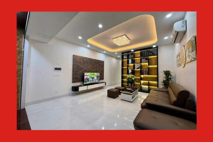 Nhà Đẹp Hồng Tiến ở ngay, Ô TÔ ĐỖ CỬA- THIẾT KẾ HIỆN ĐẠI- FULL NỘI THẤT- CHỦ Ở RẤT CÓ LỘC- BÁN