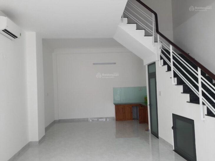 đến thuê căn nhà đẹp 4 tầng Mạc Đỉnh bỏ ra