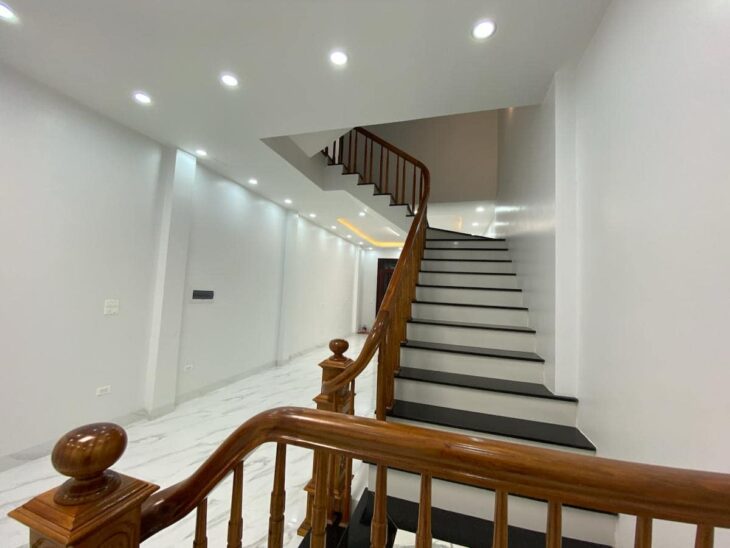 BÁN NHÀ VƯƠNG THỪA VŨ THANH XUÂN – PHÂN LÔ OTO ĐỖ CỬA 2 THOÁNG – 51M MT5 – GIÁ 13.9 TỶ