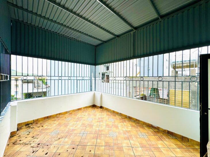 5 TẦNG THANG MÁY – CÁCH PHỐ 30M – NGÕ THOÁNG ĐẸP – THIẾT KẾ THÔNG SÀN HIỆN ĐẠI.