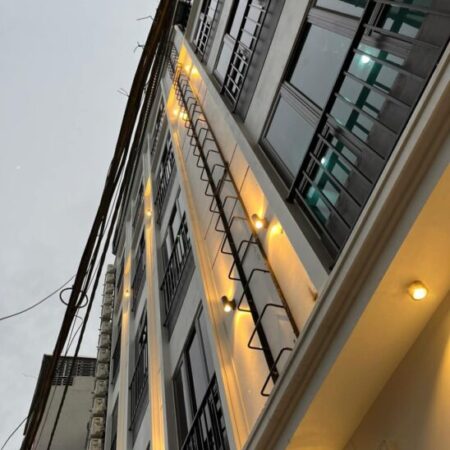 Tòa Nhà CCMN Phố TRẦN CUNG – 19 phòng Full Nội Thất – Dòng tiền 90tr/tháng – MT rộng – GPXD – PCCC