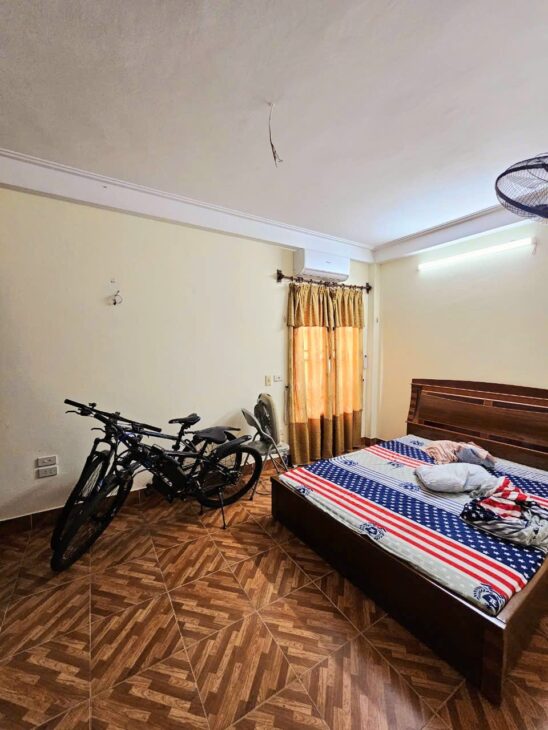 Bán nhà phố Trần Khát Chân, TT Hai Bà Trưng, ngõ thông, gần phố, giao thông thuận tiện.