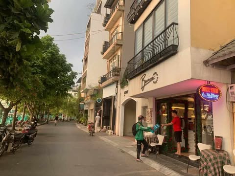 MẶT PHỐ YÊN HOA – TÂY HỒ, LÔ GÓC, 3 THOÁNG, THANG MÁY, VIEW HỒ : 39M, 7T, MT: 4.8M