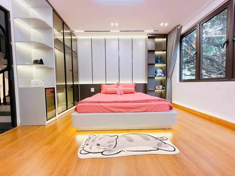 HIẾM! ĐỐNG ĐA – NHÀ ĐẸP SIÊU THOÁNG SÁNG VĨNH VIỄN: TRUNG TẢ: 28M, 4T, MT: 4.2M, 5.2 TỶ