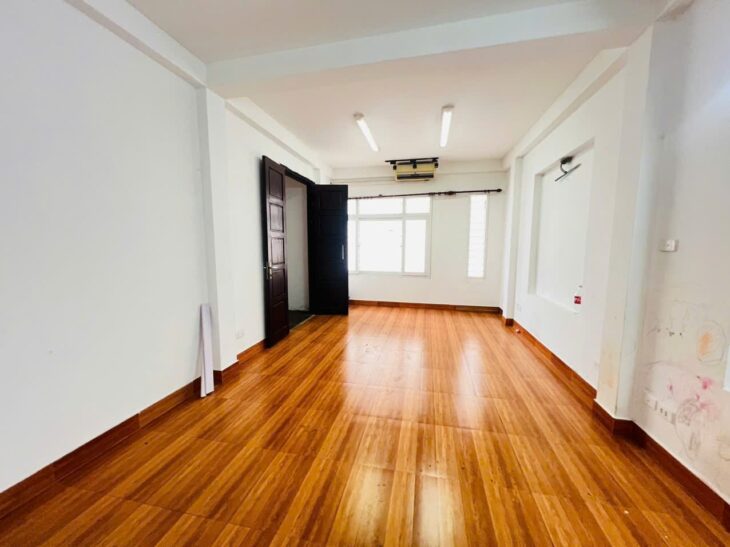 BÁN NHÀ QUAN NHÂN THANH XUÂN – PHÂN LÔ OTO KINH DOANH – 5TẦNG MT6M GARA; 12.X TỶ