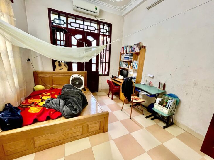 Nhà Xuân Phương, Nam Từ Liêm. 51m2, dân xây 3 tầng, mt 3,7m. Giá 6,35 tỷ