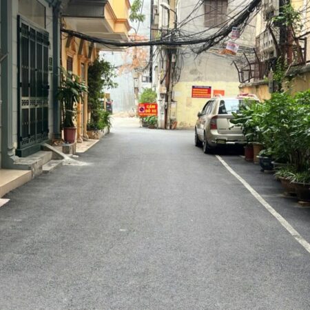 Bán Nhà Nguyễn Chí Thanh – Phân Lô – Ô tô Tránh – Khu Vực Quá Vip – Nhiều Trường ĐH – Gần Hồ – Dân