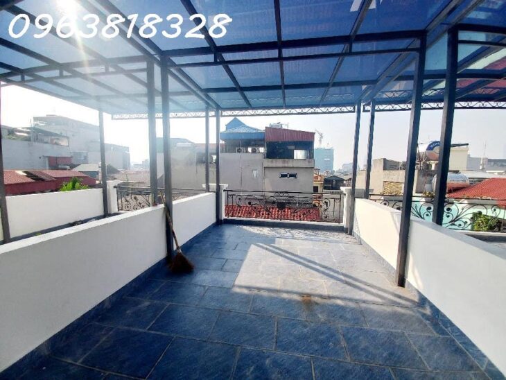 NHÀ PHÂN LÔ – TT CẦU GIẤY – 6 TẦNG THANG MÁY – Ô TÔ NGỦ TRONG NHÀ – FULL NỘI THẤT – THIẾT KẾ SANG