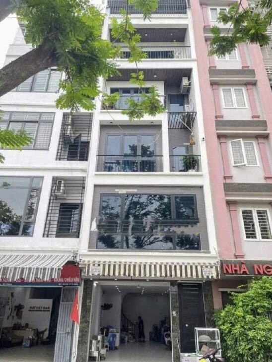 MẶT PHỐ NGUYỄN HOÀNG – CẦU GIẤY – 36M2 x 8T – 20.8 TỶ – TRƯỚC NHÀ Ô TÔ TRÁNH – KD ĐỈNH CAO