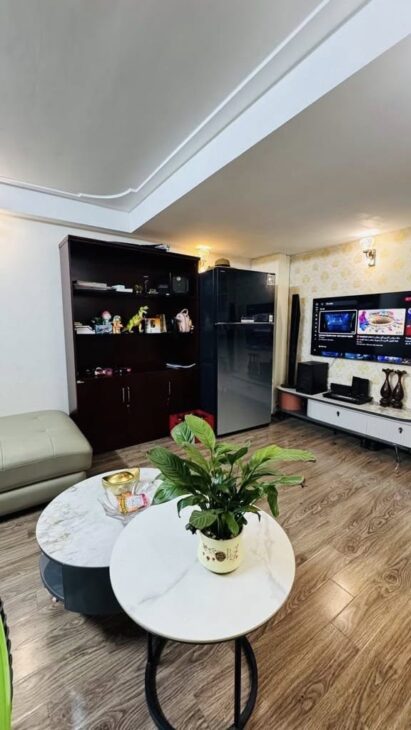 Vệ Hồ – nhà đẹp đón Tết – ngõ nông rộng – 45m*5 tầng chỉ 8.x tỷ