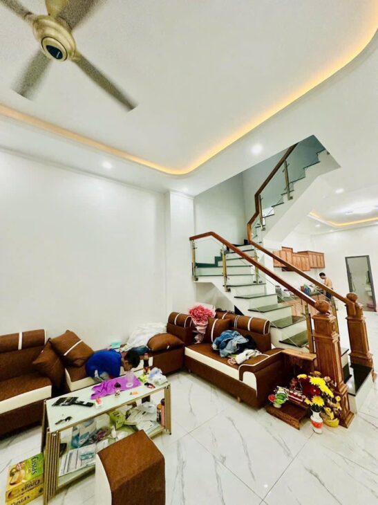 BÁN NHÀ 2 TẦNG, 100M2, GIÁ 4.,6 TỶ – VỊ TRÍ VÀNG TÂN PHONG, BIÊN HÒA, ĐỒNG NAI