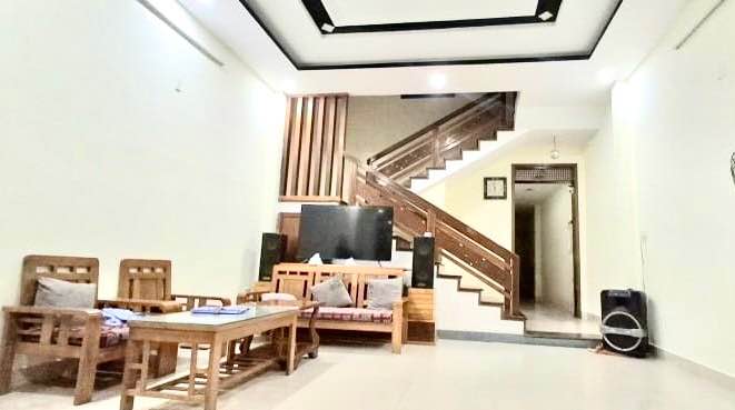 NHÀ 2 TẦNG MẶT TIỀN BÙI CÔNG TRỪNG – HÒA XUÂN – GIÁ CHỈ 5,3 TỶ. NHÀ 2 TẦNG MẶT TIỀN BÙI CÔNG TRỪNG – HÒA XUÂN – GIÁ CHỈ 5,3 TỶ.