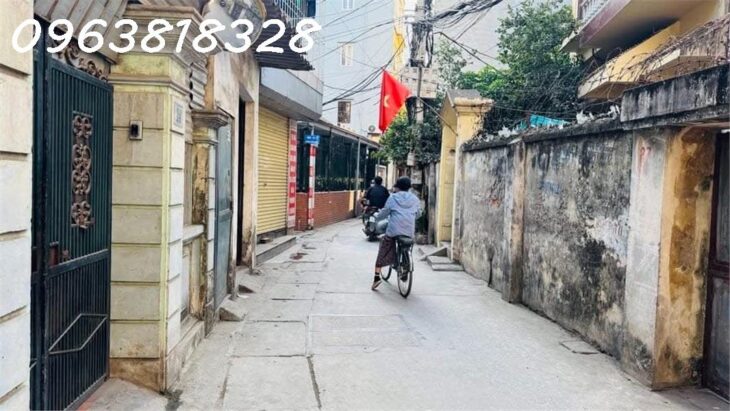 NHÀ ĐẸP BÊN MỸ Ở NGAY – 2 THOÁNG – NGÕ NÔNG GẦN Ô TÔ – SỔ HOA HẬU – TIỆN ÍCH ĐỈNH – 40m2 NHỈNH 6 TỶ