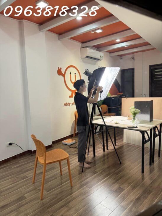 Ô TÔ ĐỖ CỬA NGÀY ĐÊM – NHÀ DÂN XÂY KIÊN CỐ – KINH DOANH SẦM UẤT – Ô TÔ ĐỖ CỬA NGÀY ĐÊM – NHÀ DÂN