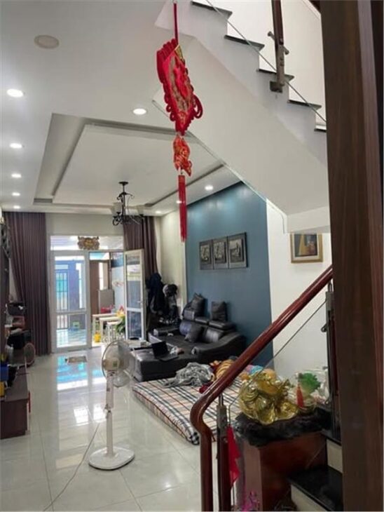 ???????? Nhà 3 Tầng Mặt Tiền Bờ Kênh THẠNH XUÂN 24, Q12, dt 155m2 (5,5mx28m) Giá Tốt 6,xtỷ