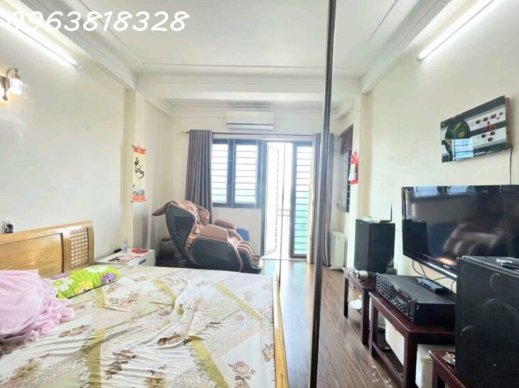 NHÀ ĐẸP BÊN MỸ Ở NGAY – 2 THOÁNG – NGÕ NÔNG GẦN Ô TÔ – SỔ HOA HẬU – TIỆN ÍCH ĐỈNH – 40m2 NHỈNH 6 TỶ