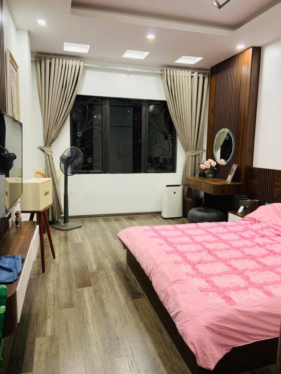 Nhà Yên Hòa, Cầu Giấy, Kinh doanh, ô tô, 39m2 5 tầng. 13.5 tỷ