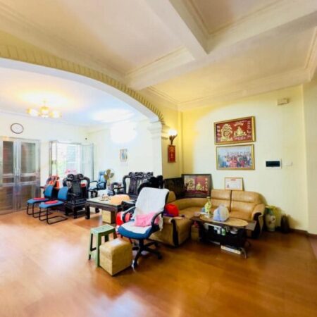 BÁN GẤP NHÀ RIÊNG THANH XUÂN 80M2, 4PN SÁT PHỐ, SDCC, GIÁ CỰC RẺ CHỈ 10 TỶ LH 0975666943