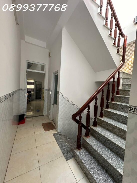 Bán nhà 3 tầng mặt tiền đường Phùng Thế Tài VCN Phước Hải
