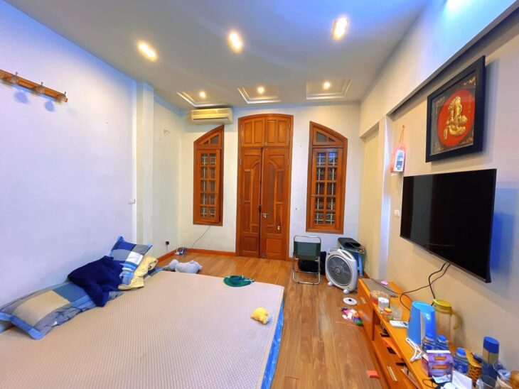 Phân Lô Ôtô chạy vòng quanh-Pháo Đài Láng, Nguyễn Chí Thanh 41m2 /6 tầng 14.99 Tỷ