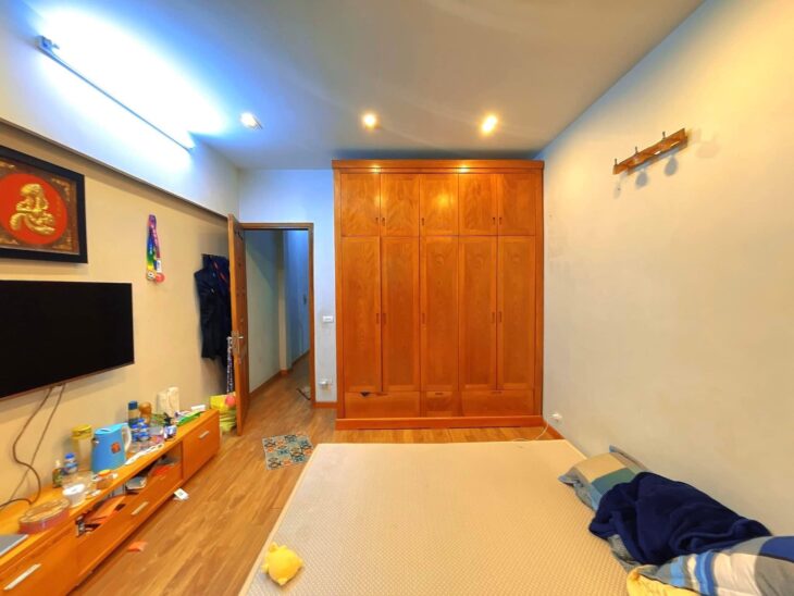 Phân Lô Ôtô chạy vòng quanh-Pháo Đài Láng, Nguyễn Chí Thanh 41m2 /6 tầng 14.99 Tỷ
