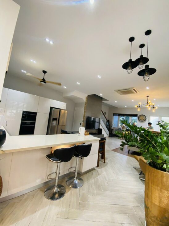 Bán nhà Melosa Garden Khang Điền biệt thự 160m2, 8x20m, giá 13 tỷ full nội thất.